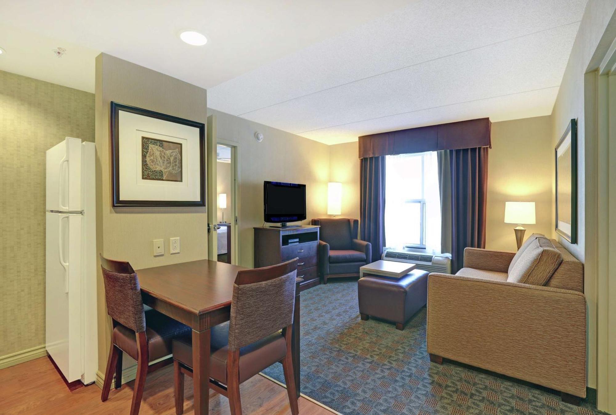 Homewood Suites By Hilton Cambridge-Waterloo, Ontario Экстерьер фото